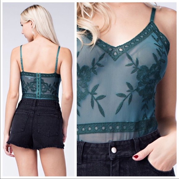 Floral Lace Bodysuit in Emerald - Picture 2 of 3
